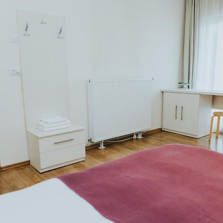 Camelia'S Cozy Place Baia Mare Luaran gambar
